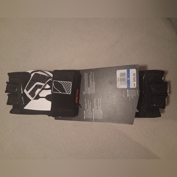 Under Armour Mens Combat Half Finger Padded Footbal Gloves For Lineman XL - Picture 4 of 7